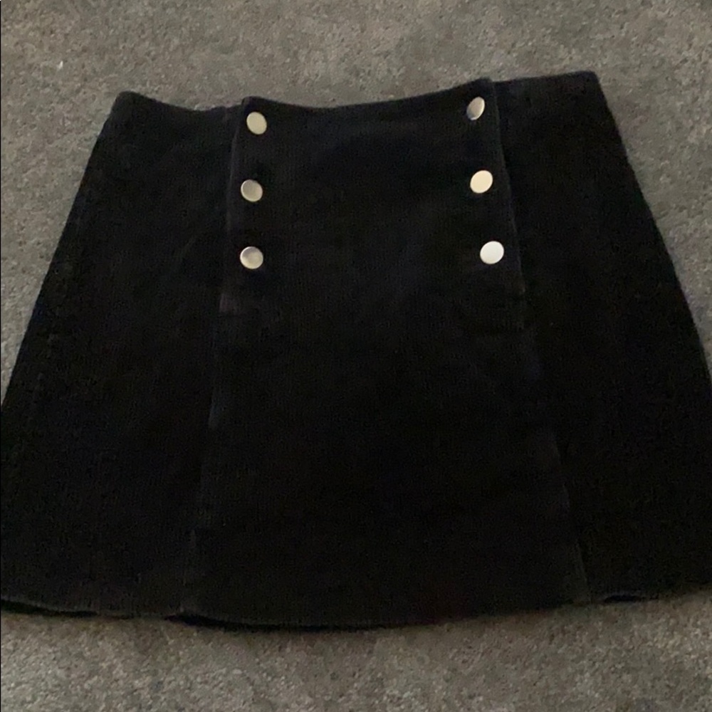 LF Skirt